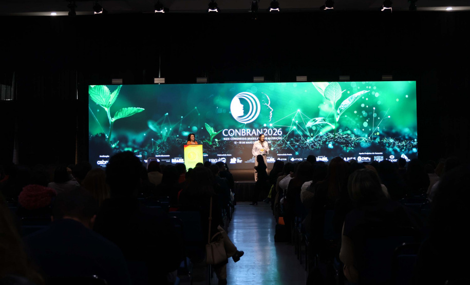 Paraná marca presença em congresso nacional de nutrição