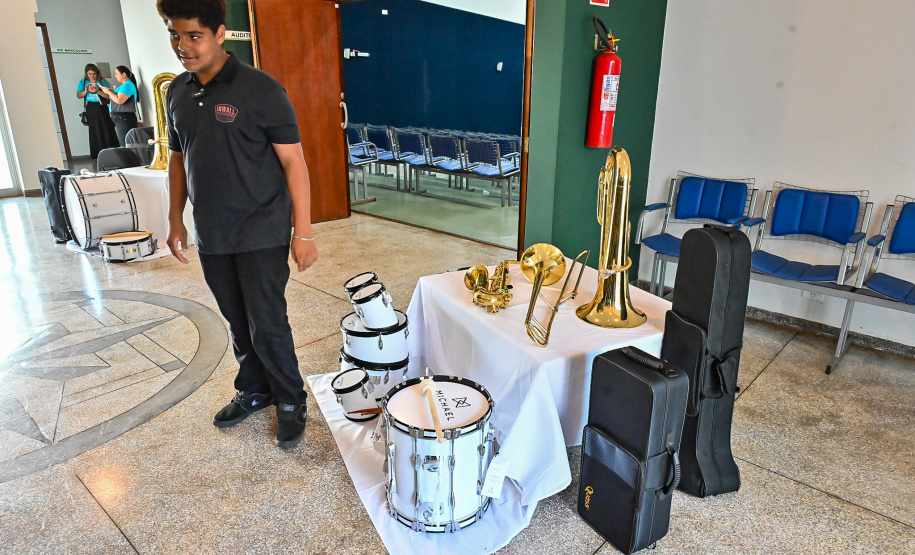 Paraná amplia incentivo à musicalização com entrega de instrumentos em Campo Mourão