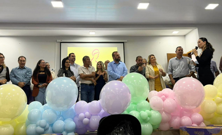 SEDEF - Governo do Estado entrega 316 kits do Programa Nascer Bem Paraná no Norte do Estado