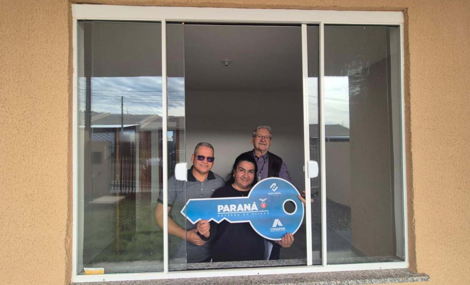 "COHAPAR - Entrega Resid. Barcelona em Paiçandu"