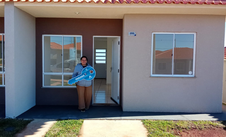 COHAPAR - Entrega Cond. Violeta Resid. em PG