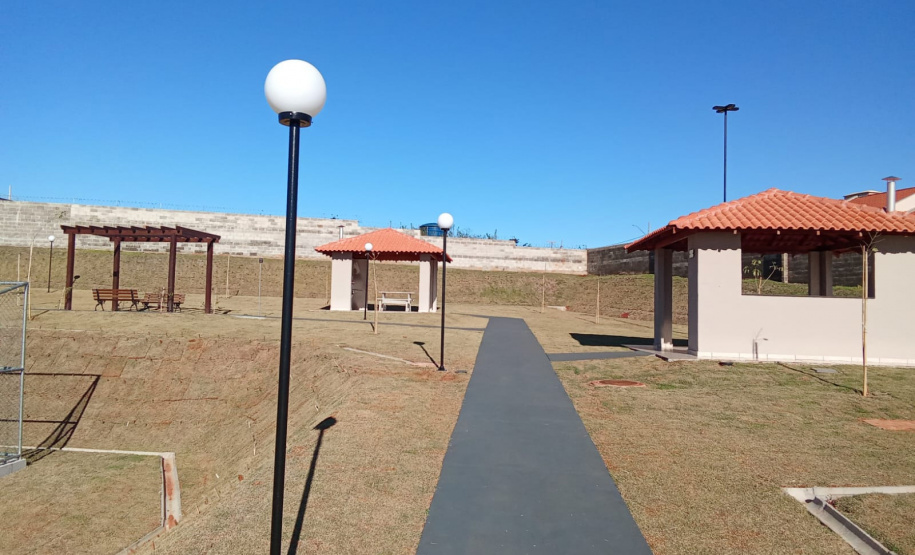 COHAPAR - Entrega Cond. Violeta Resid. em PG
