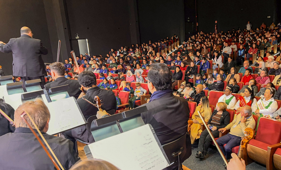 Projeto Guaíra para Todos leva concerto didático a Almirante Tamandaré