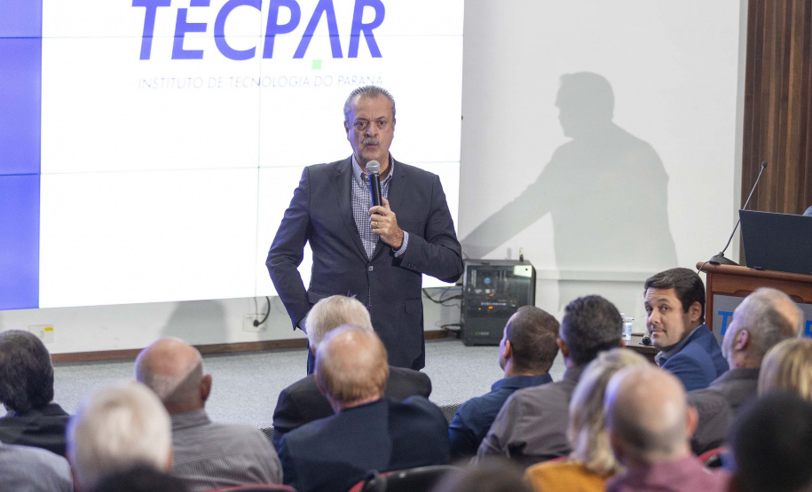 Tecpar oferece plataforma de IA ao IAT para acelerar licenc iamento ambienta