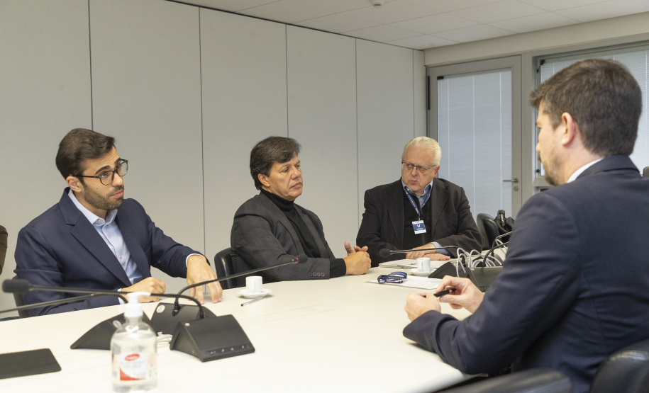 Tecpar e Adapar vão qualificar produtores hidropônicos com recurso de TAC assinado com MPPR