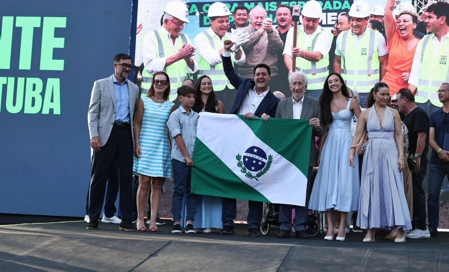 “Perseverança venceu o impossível”, diz Ratinho Junior na inauguração da Ponte de Guaratuba