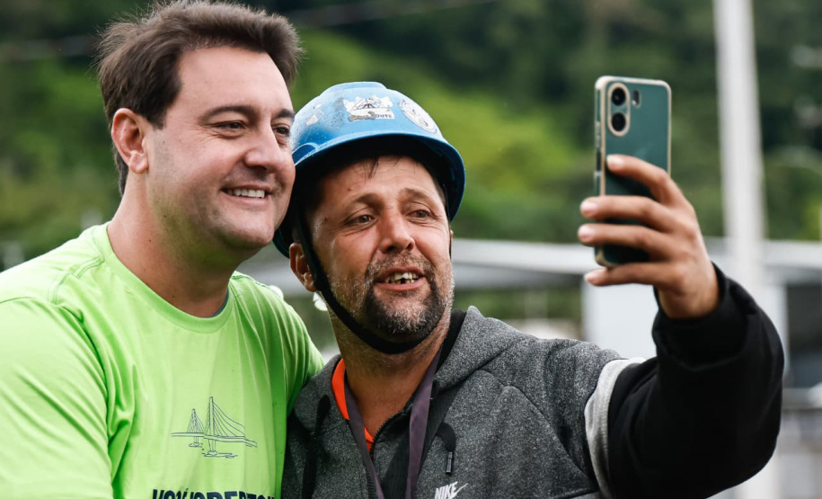 Fim da espera: tráfego de veículos é liberado na Ponte de Guaratuba