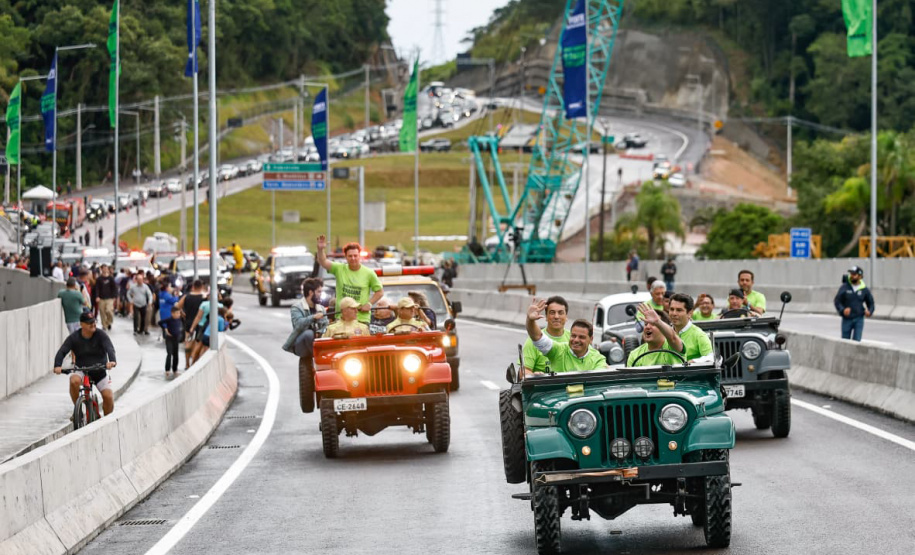 Fim da espera: tráfego de veículos é liberado na Ponte de Guaratuba