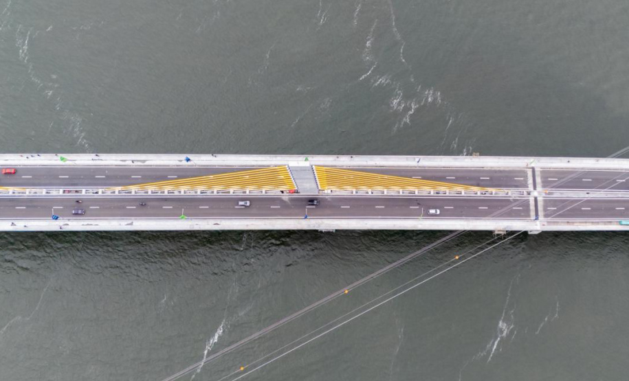 TRANSITO PONTE