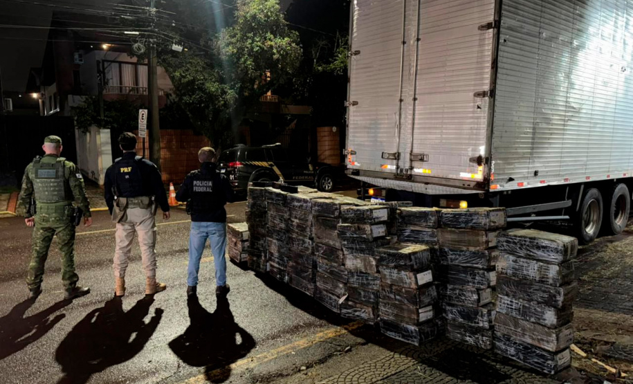 PMPR e forças integradas apreendem quase três toneladas de drogas em operações no Oeste do Estado