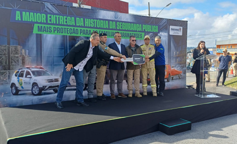 Estado entrega 25 novas viaturas para reforçar segurança em Colombo e região