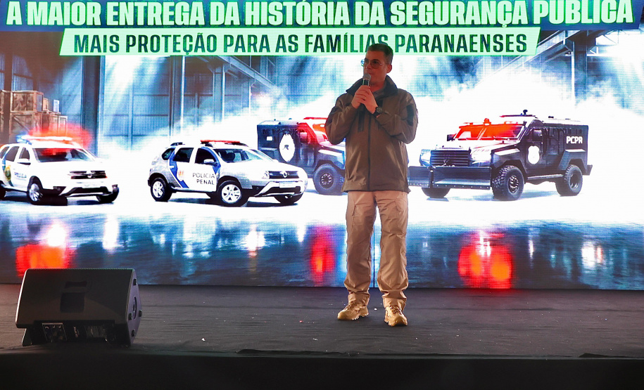 Estado entrega 24 novas viaturas para reforçar segurança em São José dos Pinhais e região
