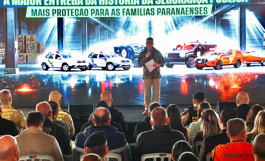 Estado entrega 24 novas viaturas para reforçar segurança em São José dos Pinhais e região