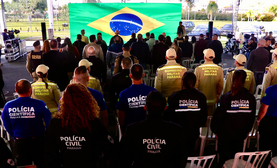 Estado entrega 24 novas viaturas para reforçar segurança em São José dos Pinhais e região