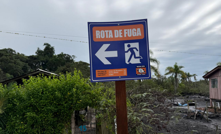 DEFESA CIVIL ANTONINA