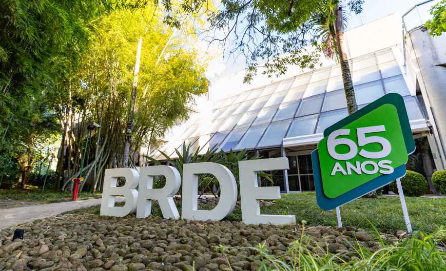 BRDE reforça atuação regional e atendimento a micro e pequenas empresas no Paraná