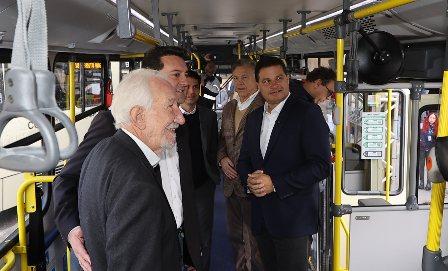AMEP - Onibus Novos
