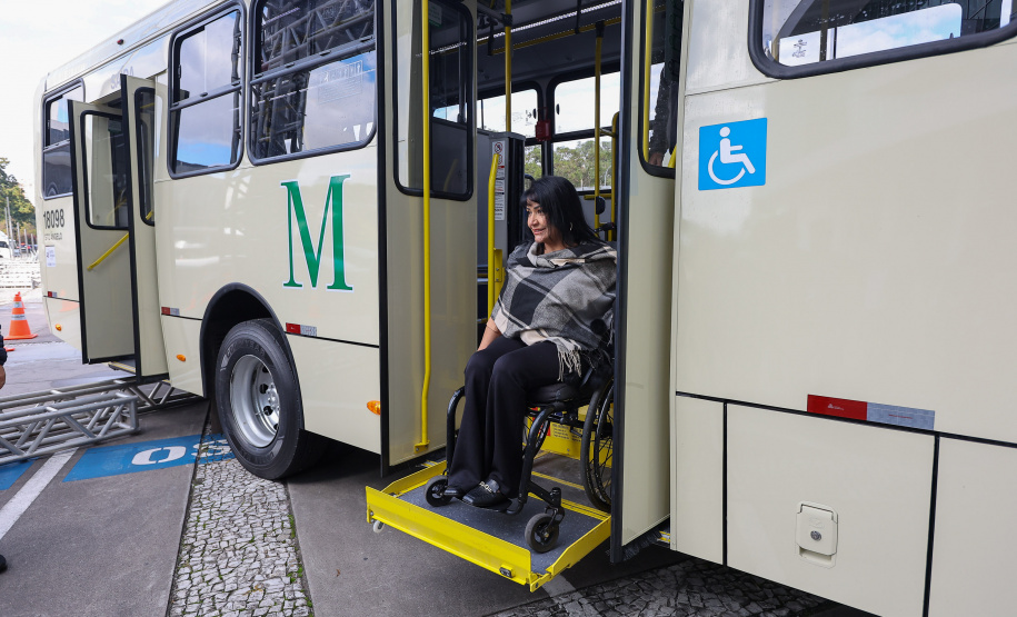 AMEP - Onibus Novos