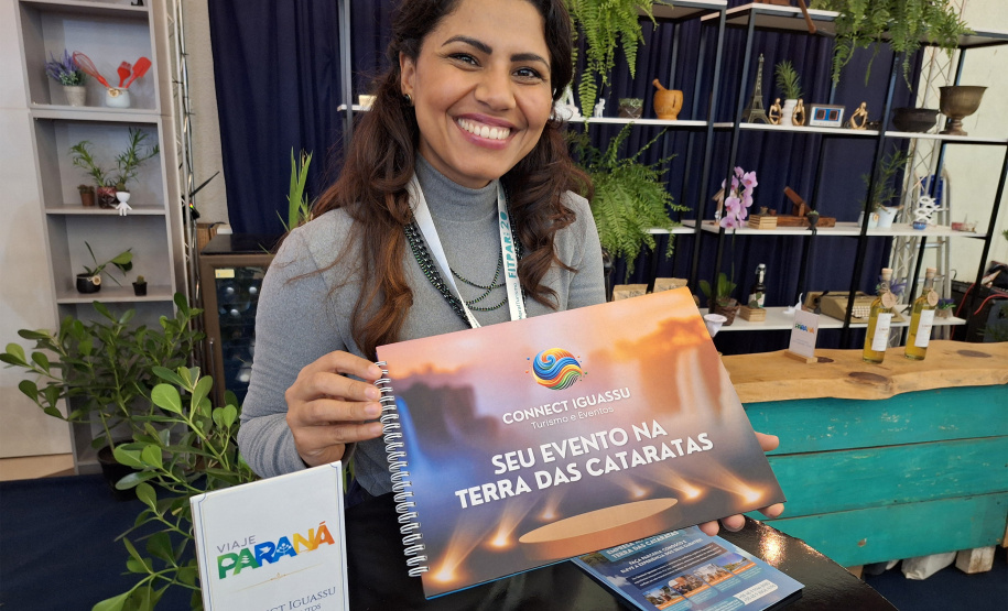 Estado divulga destinos, gastronomia e serviços turísticos durante o FITCataratas