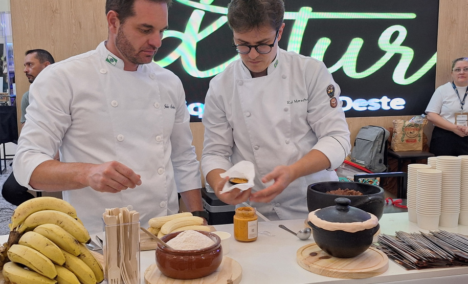 Gastronomia do Paraná rouba a cena e conquista paladar de turistas no FITCataratas