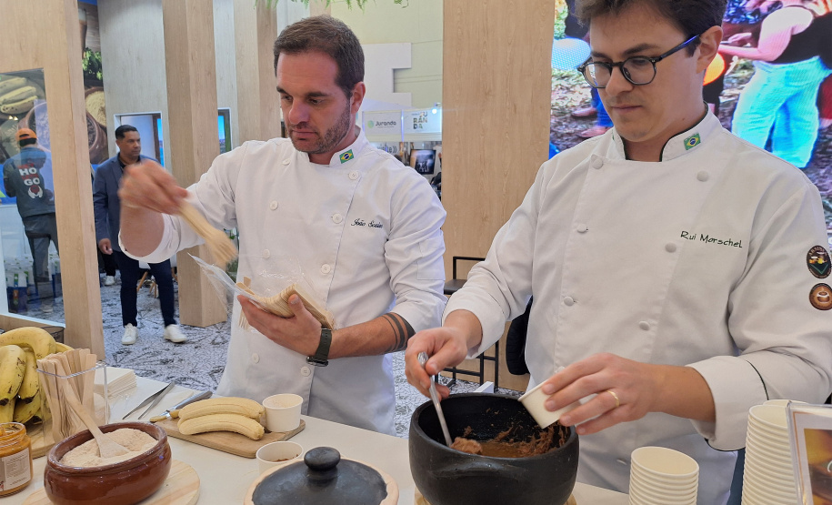 Gastronomia do Paraná rouba a cena e conquista paladar de turistas no FITCataratas