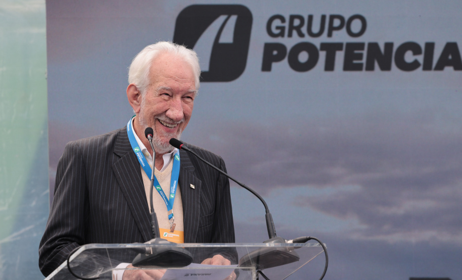 ENTREGA CAMINHÕES VOLVO