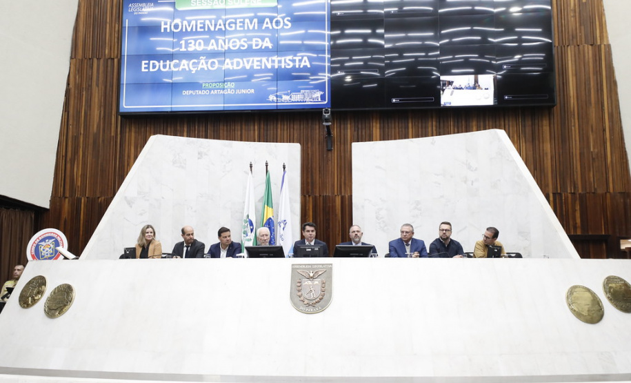 Os 130 anos da Educação Adventista no Brasil são celebrados na Assembleia Legislativa