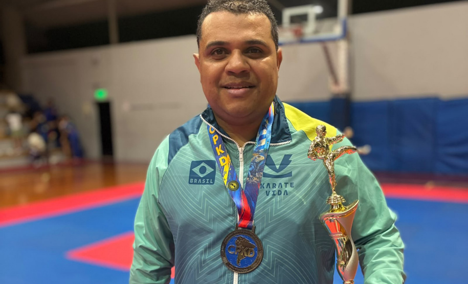 SEES - APUCARANA KARATE PROESPORTE