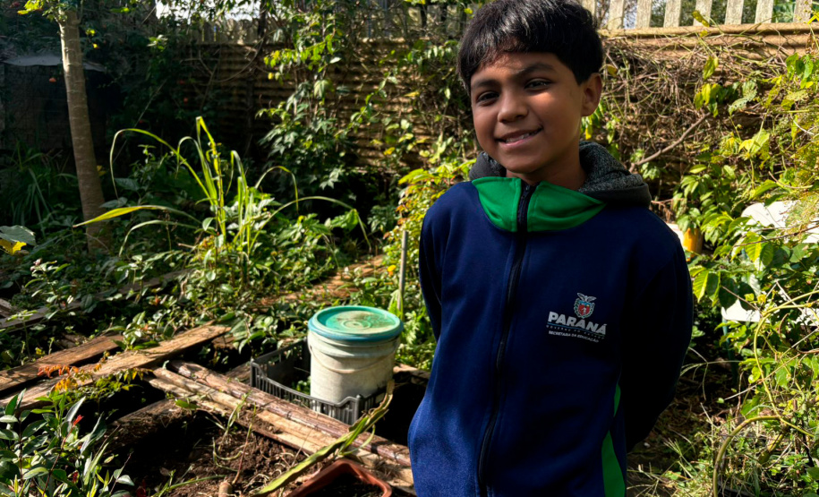 Jardim Secreto projeto une educação e meio ambiente em colégio da rede pública do Paraná
