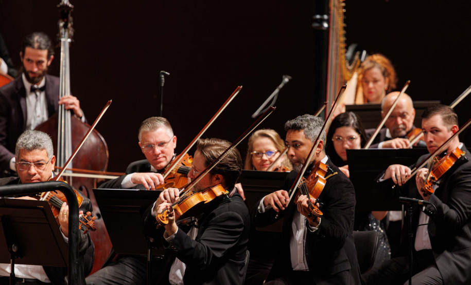Mais de 4 mil pessoas prestigiam concerto que celebrou os 41 anos da Orquestra Sinfônica do Paraná