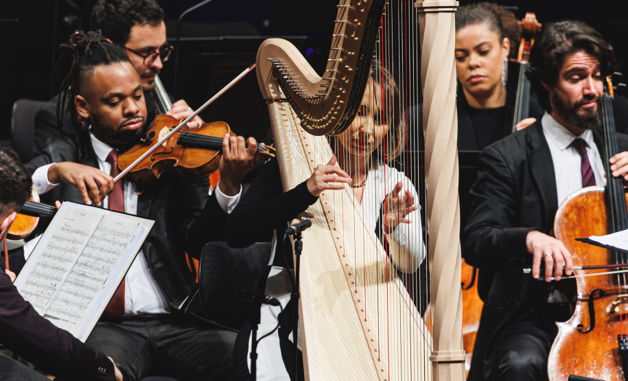 Orquestra Sinfônica do Paraná lota Guairão em semana de recorde de público