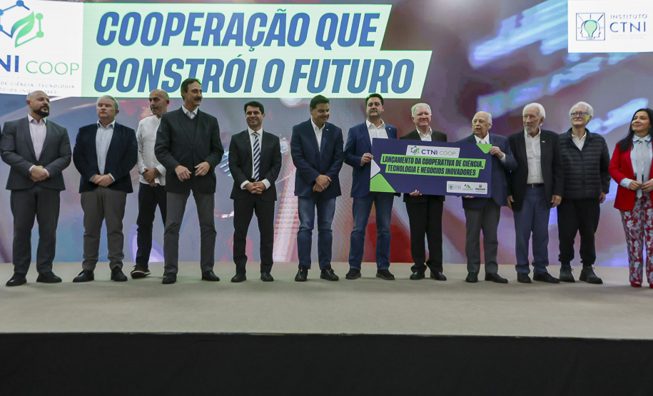 LANÇAMENTO COOPERATIVA GOV