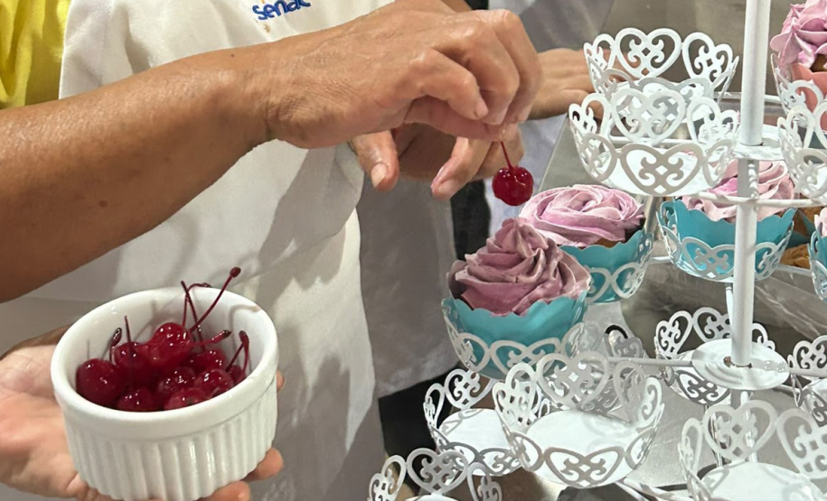 Primeira turma da Escola do Mar conclui curso de gastronomia e celebra formatura em Paranaguá