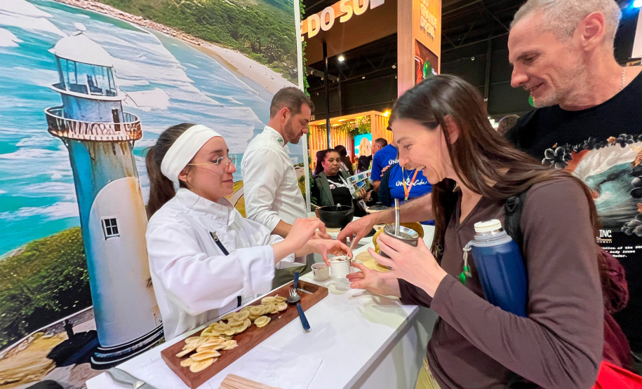Viaje Paraná lança oportunidades para empresários do turismo participarem de feiras internacionais