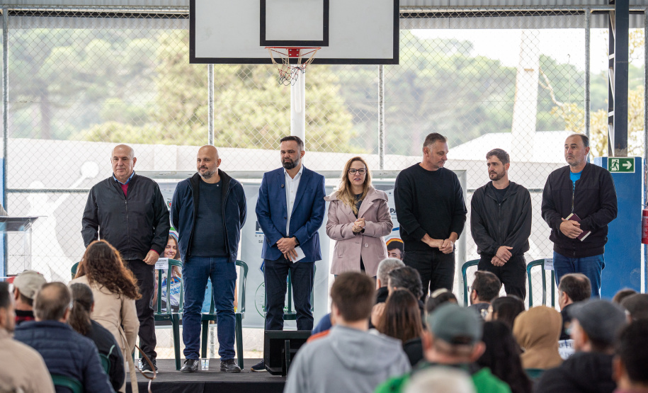 Com investimento de R$ 3,5 milhões, colégio do campo de Quitandinha ganha refeitório, laboratório e quadra coberta