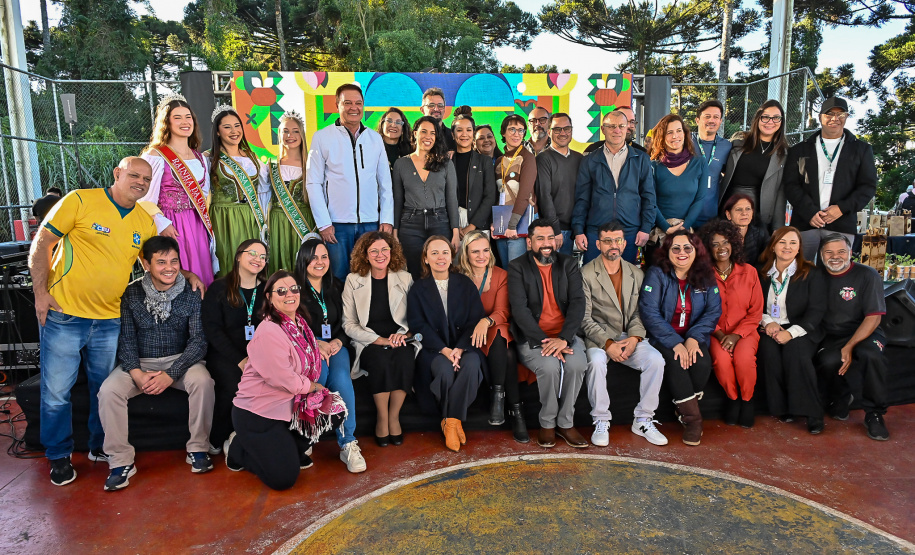 Estado lança consulta pública do Edital MovCEU Paraná durante agenda do programa Territórios Verdes da Cultura, em Colombo