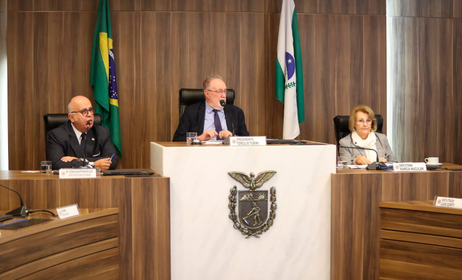Paraná investe 15% do orçamento em saúde e supera mínimo constitucional no primeiro quadrimestre