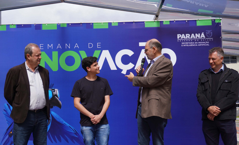 INOVAÇÃO: Da zona rural à inovação: a trajetória de um jovem transformada por oportunidades do Paraná