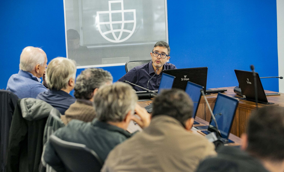Movimento Pró-Paraná conhece projetos da Portos do Paraná e visita obras do Moegão