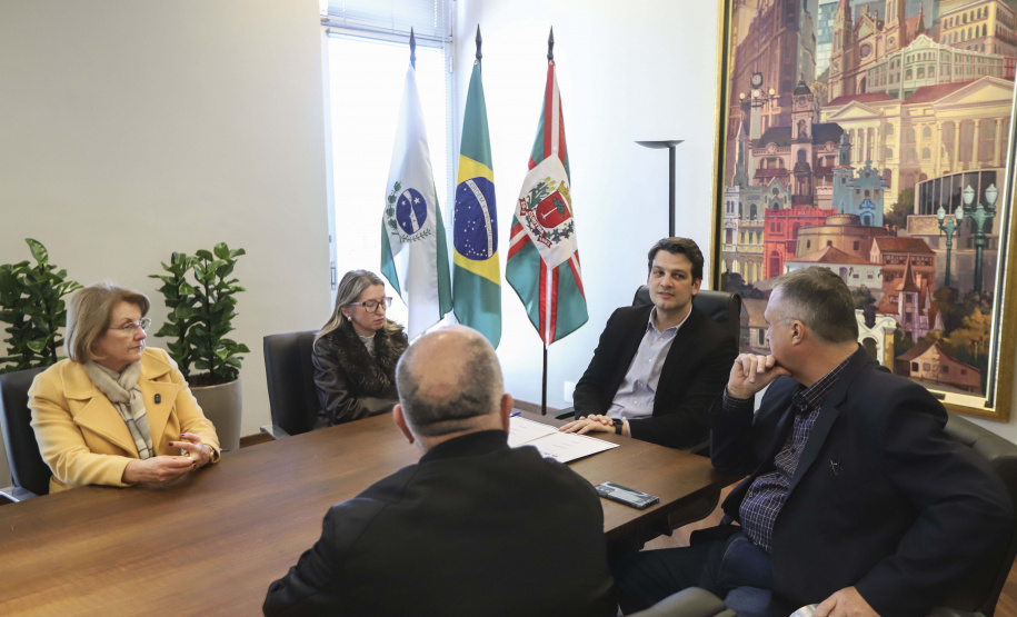 Governo do Estado assina convênio para construção do novo Hospital Bairro Novo, em Curitiba
