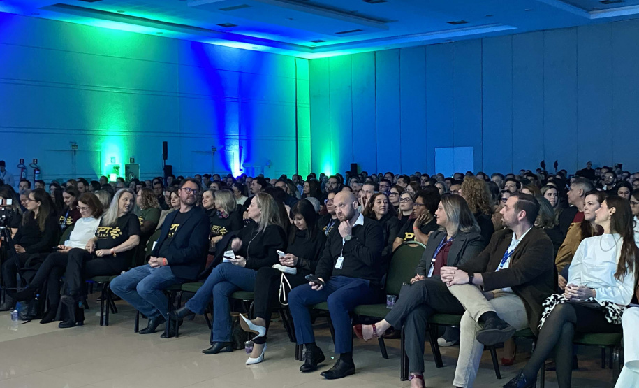 Educação oferece formação para coordenadores da Educação Profissional em Foz do Iguaçu
