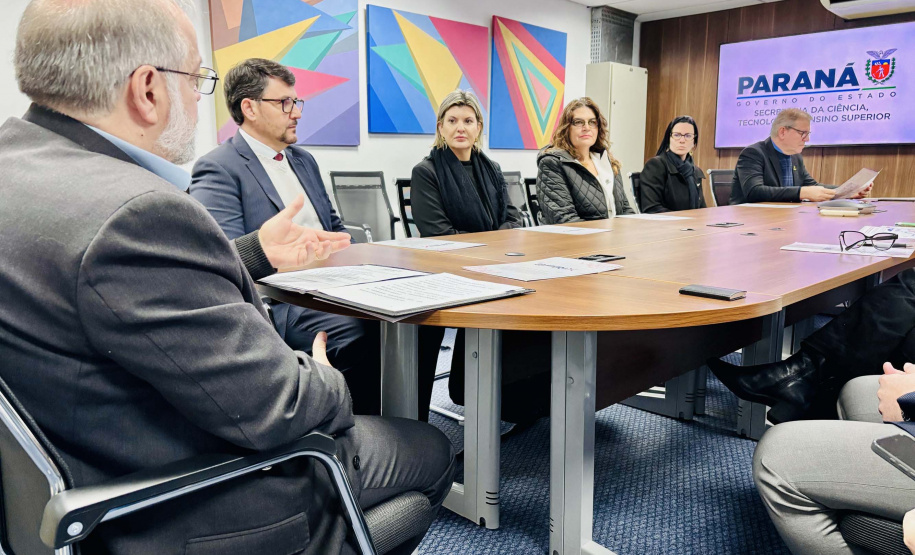 Sugestão de Pauta - Governo do Paraná amplia avaliação internacional para toda a rede estadual de ensino superior