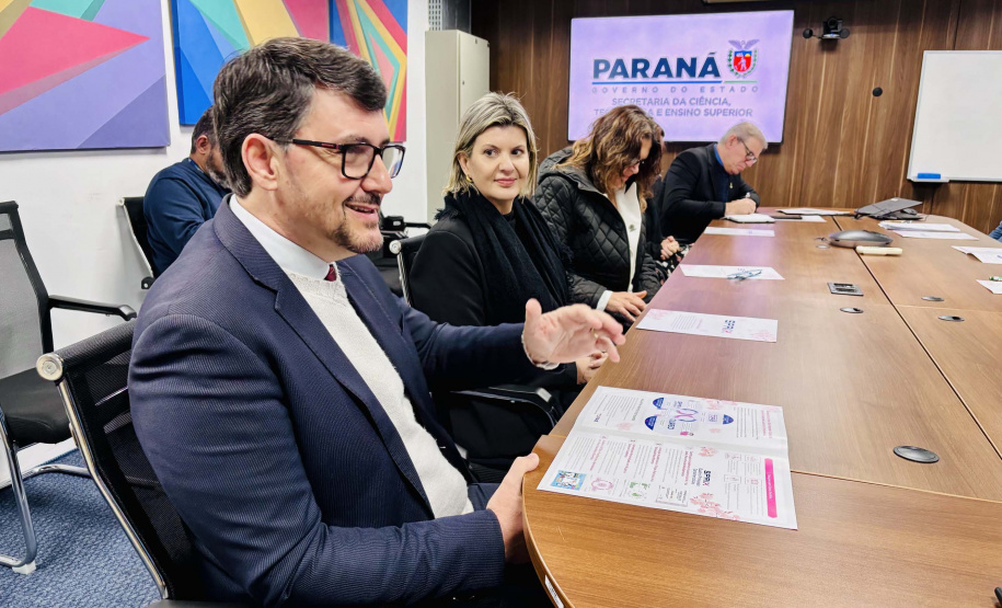 Sugestão de Pauta - Governo do Paraná amplia avaliação internacional para toda a rede estadual de ensino superior