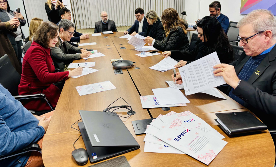 Sugestão de Pauta - Governo do Paraná amplia avaliação internacional para toda a rede estadual de ensino superior