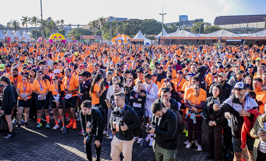4ª Corrida do Porto bate recorde de público e reúne atletas de 15 estados brasileiros