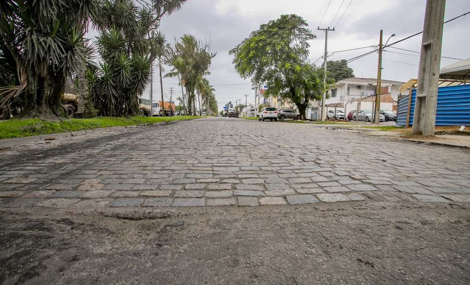 Portos do Paraná aplicará cerca de R$ 16 milhões em pavimentação em Paranaguá