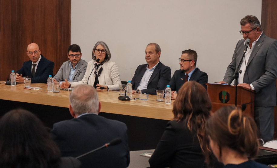 SETI - Paraná e Portugal assinam acordo para doutorado internacional em tecnologia agroalimentar