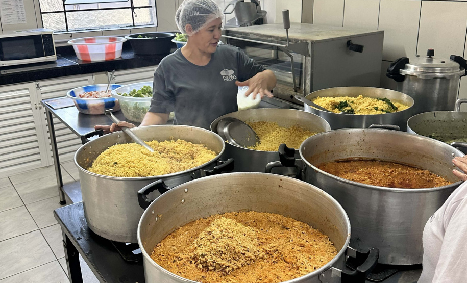 Estado reforça capacitação de mais de 7 mil profissionais da alimentação escolar