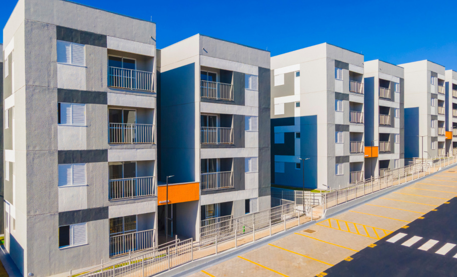 COHAPAR: Entrega Resid. Solar di Siena em Londrina