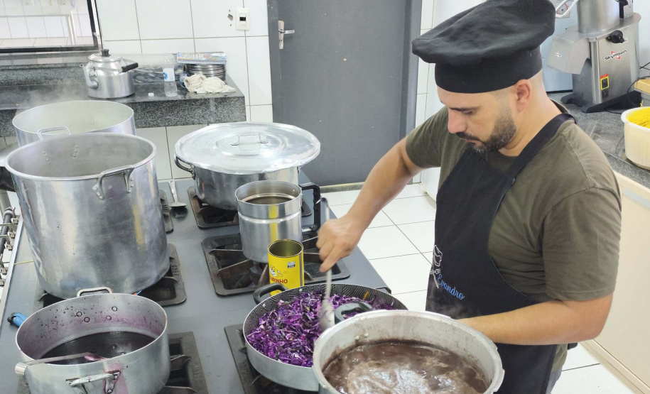 Estado reforça capacitação de mais de 7 mil profissionais da alimentação escolar